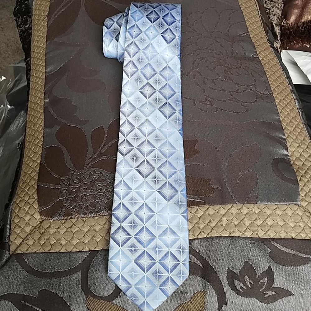 BUGATTI Men's 100% silk tie